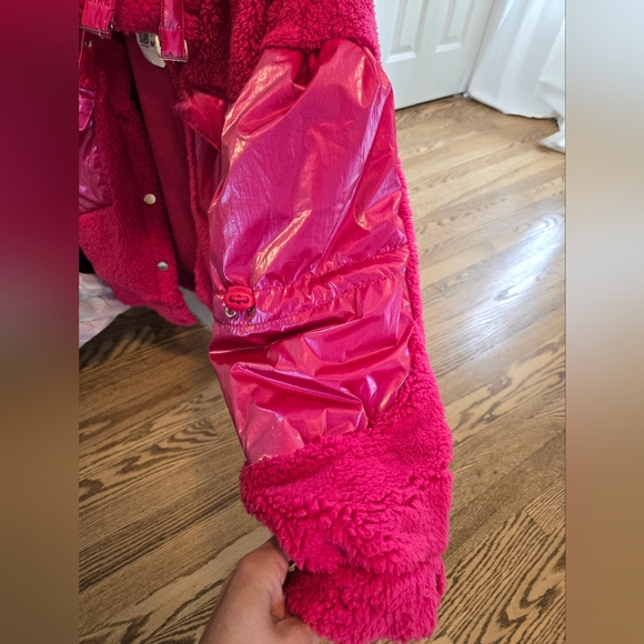 Forever 21 Vibrant Pink Puffer Jacket - Picture 4 of 5